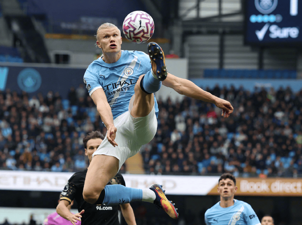 足坛一夜动态!马竞血洗皇马,利物浦被绝杀,曼联再造耻辱纪录